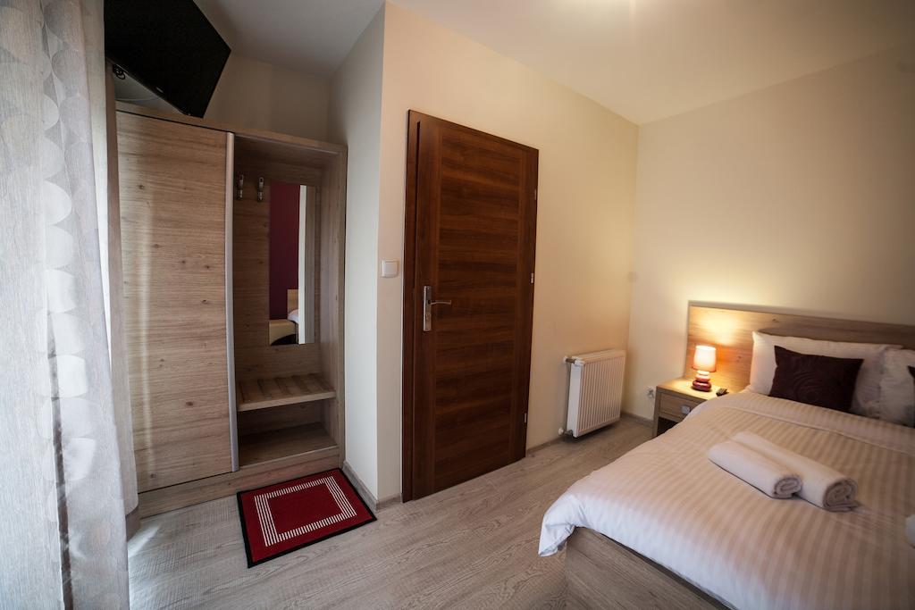 Rezydencja Pod Ochorowiczowka B&B วีสวา ภายนอก รูปภาพ